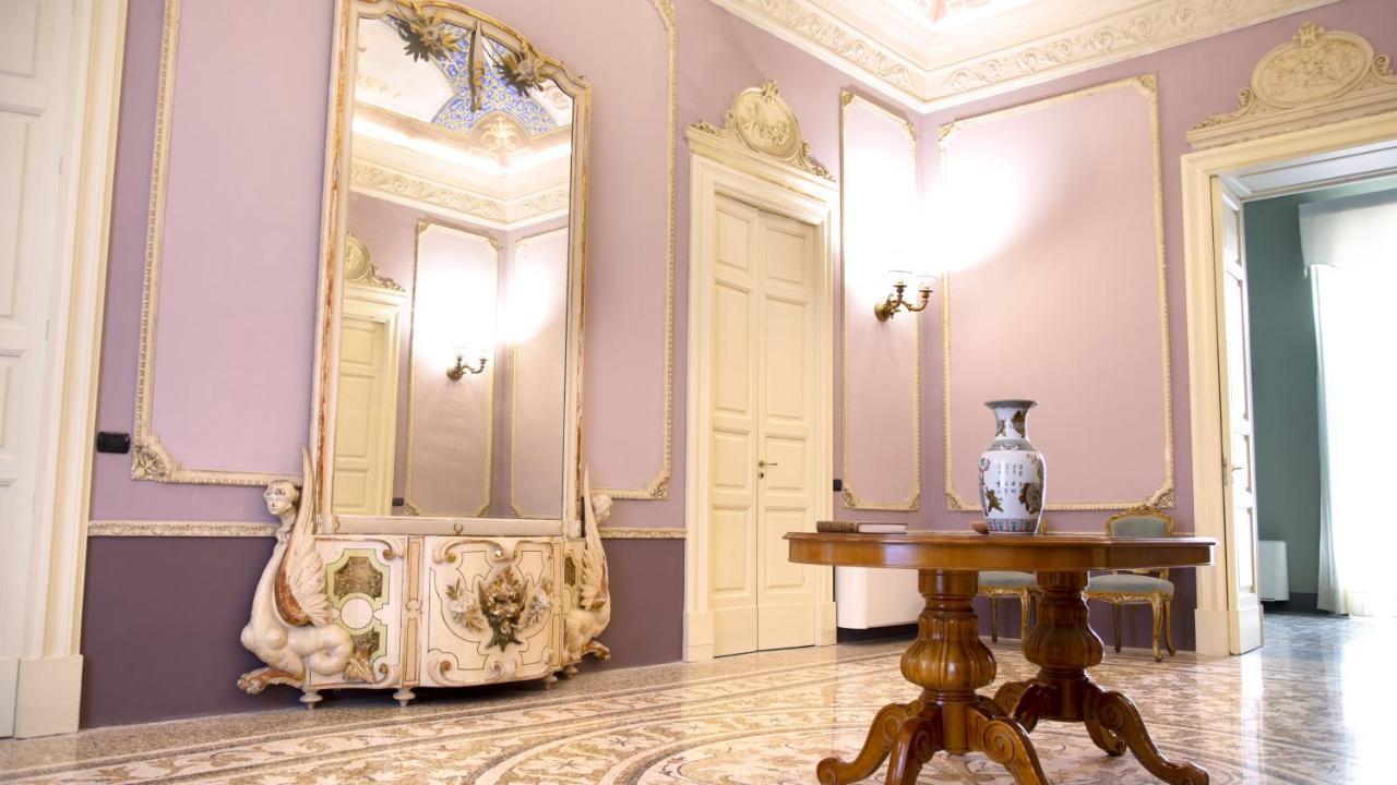 Palazzo Francesco Grassi Bed & Breakfast Aradeo Ngoại thất bức ảnh