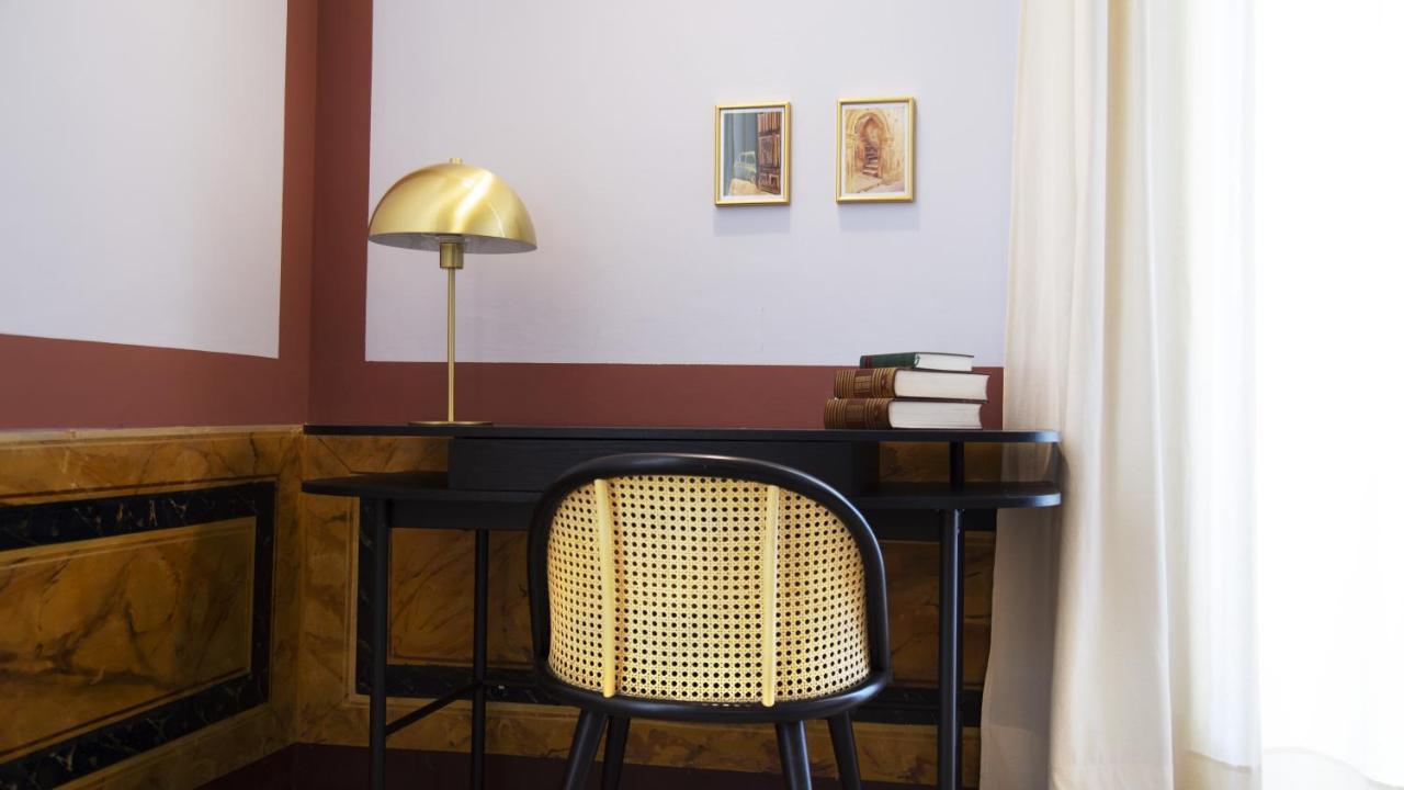 Palazzo Francesco Grassi Bed & Breakfast Aradeo Ngoại thất bức ảnh