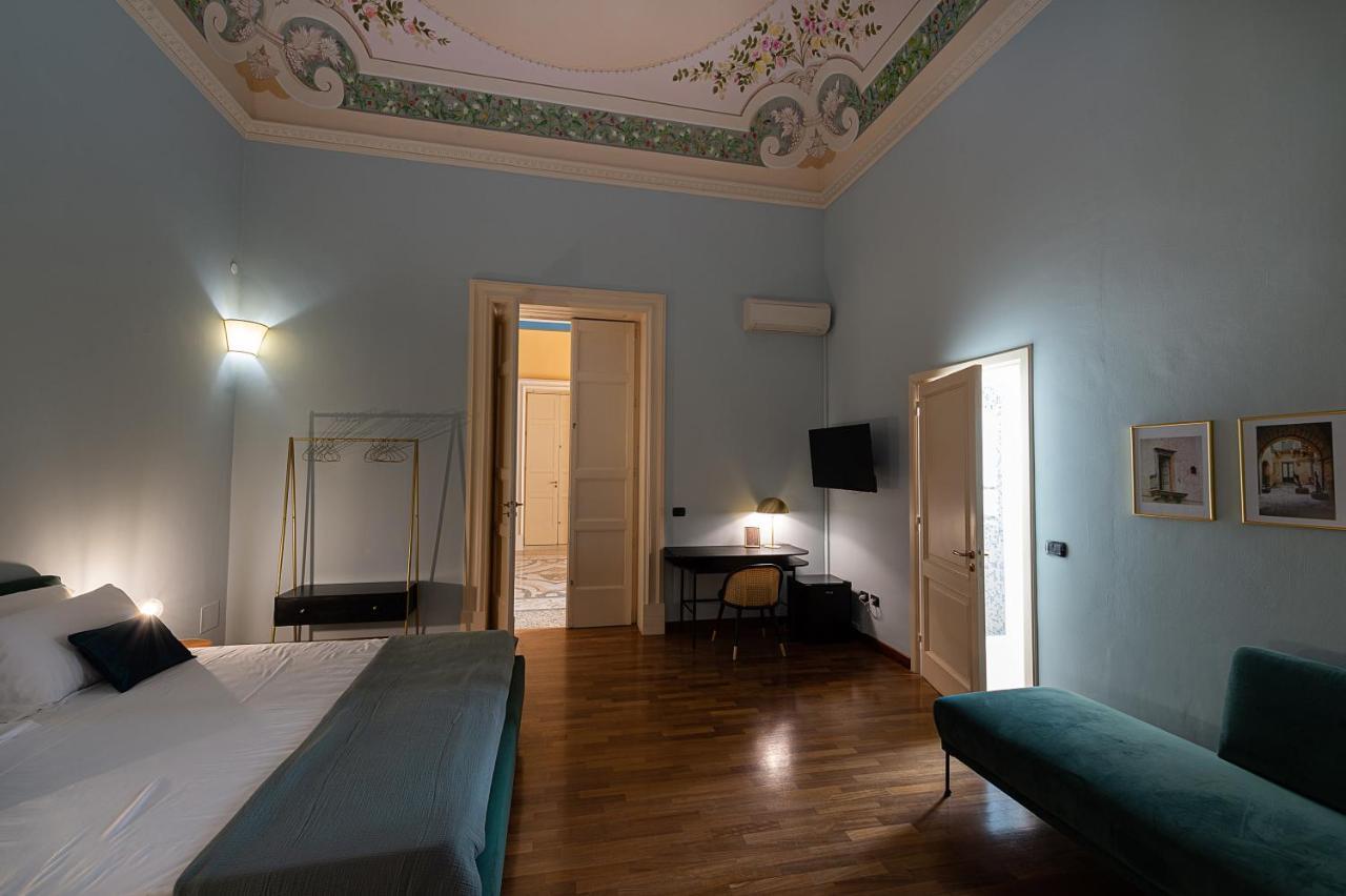Palazzo Francesco Grassi Bed & Breakfast Aradeo Ngoại thất bức ảnh