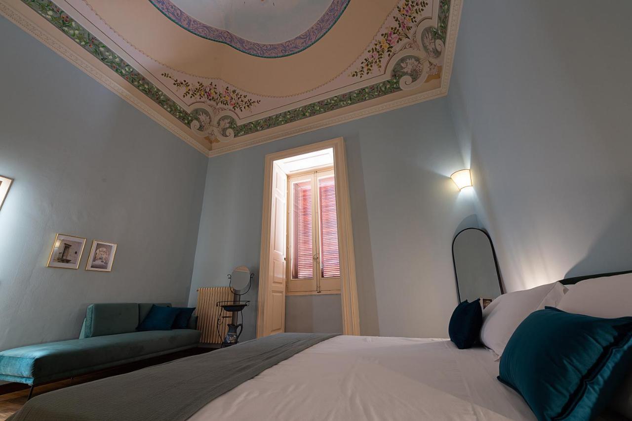 Palazzo Francesco Grassi Bed & Breakfast Aradeo Ngoại thất bức ảnh