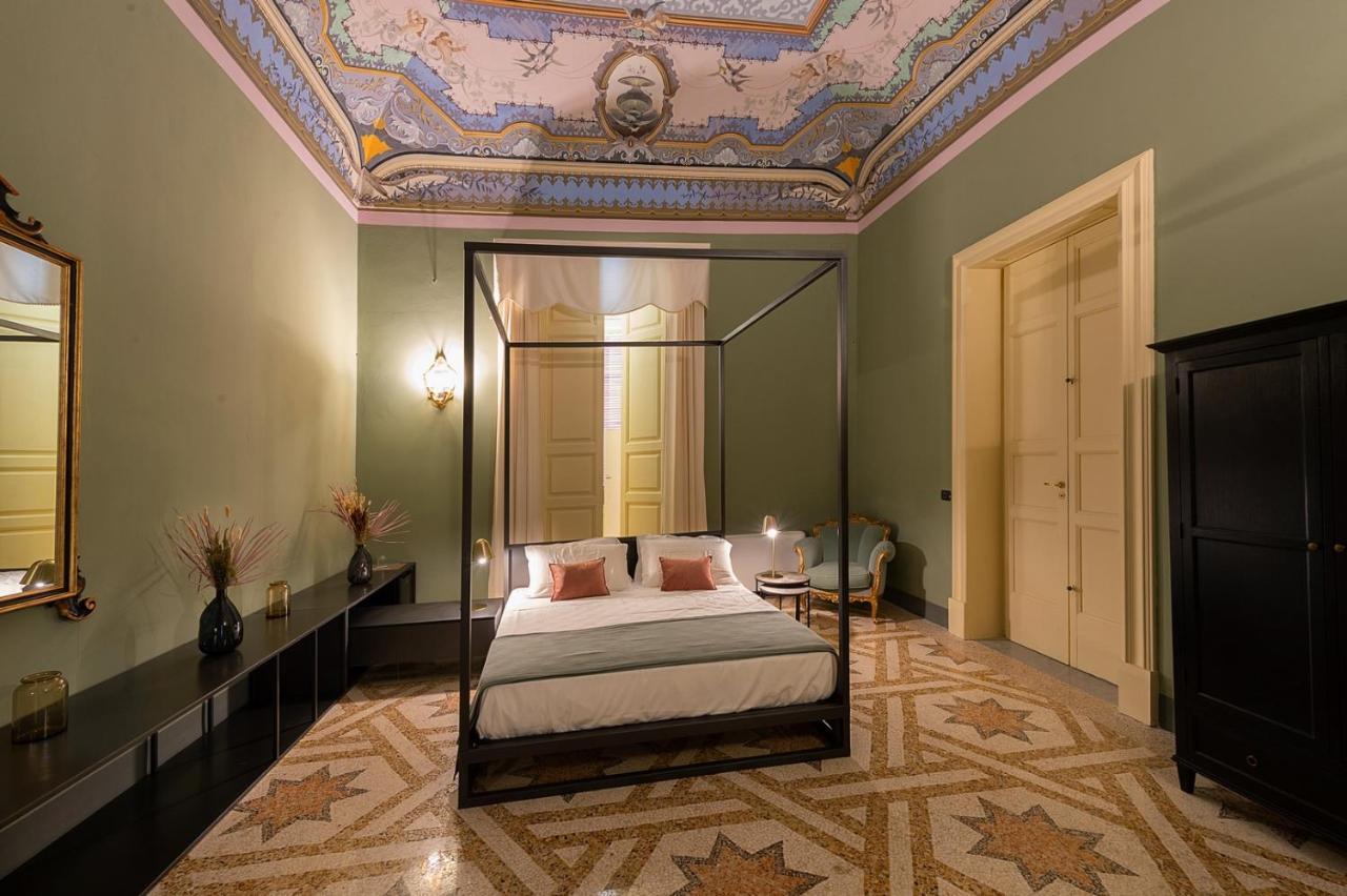 Palazzo Francesco Grassi Bed & Breakfast Aradeo Ngoại thất bức ảnh
